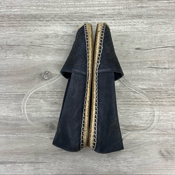 Vince Camuto Navy Espadrilles Slip On Flats size 39 - Picture 6 of 6